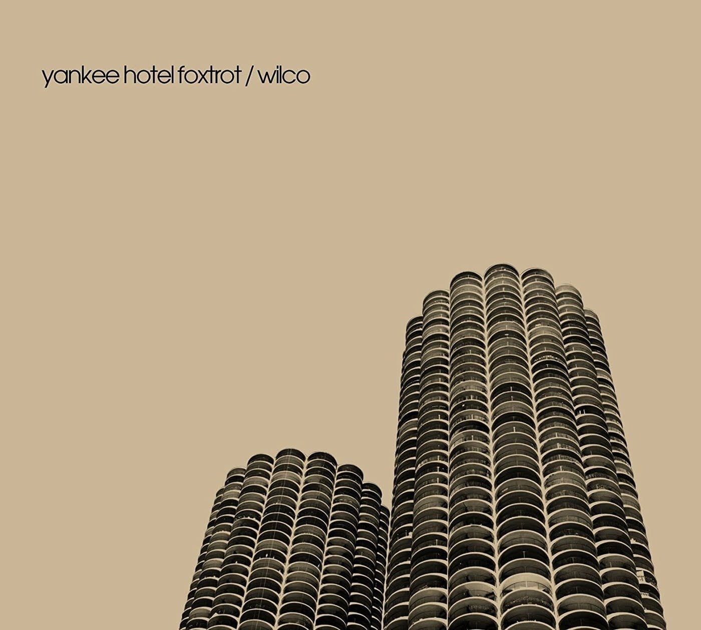 Wilco/ Yankee Hotel Foxtrot　2002 【新品】 Yankee Hotel Foxtrot by Wilco (2002) - Amazon.com Music