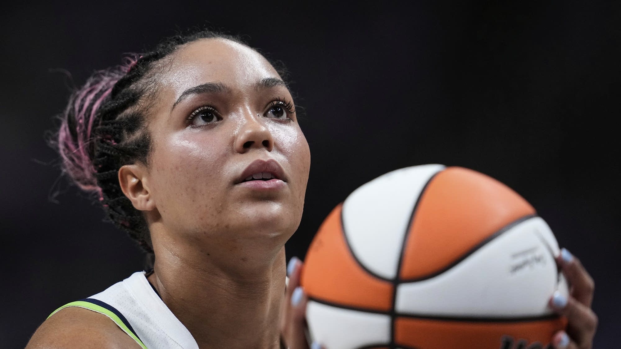 Lynx re-sign 5-time All-Star forward Napheesa Collier