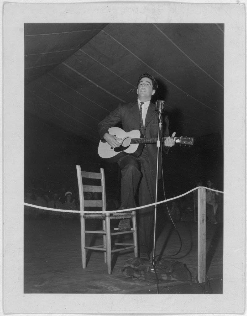 ff6116-20240208-alan-lomax-