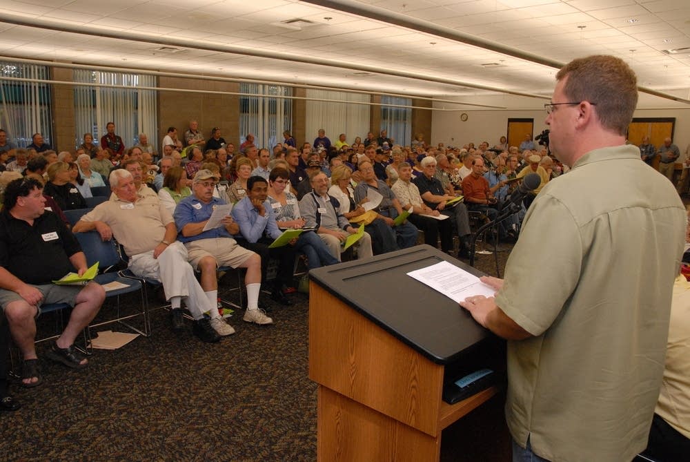 Richard Sonterre convened the public hearing