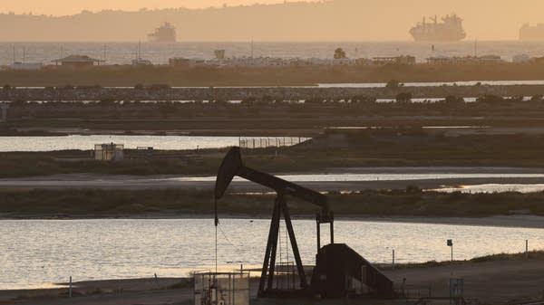 In the short term, oil futures show that the market expects prices to remain high in the short term.