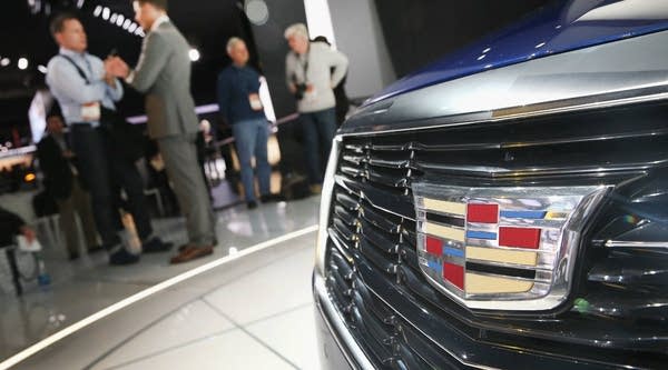 General Motors seeks to reestablish the Cadillac brand by moving its headquarters to New York.