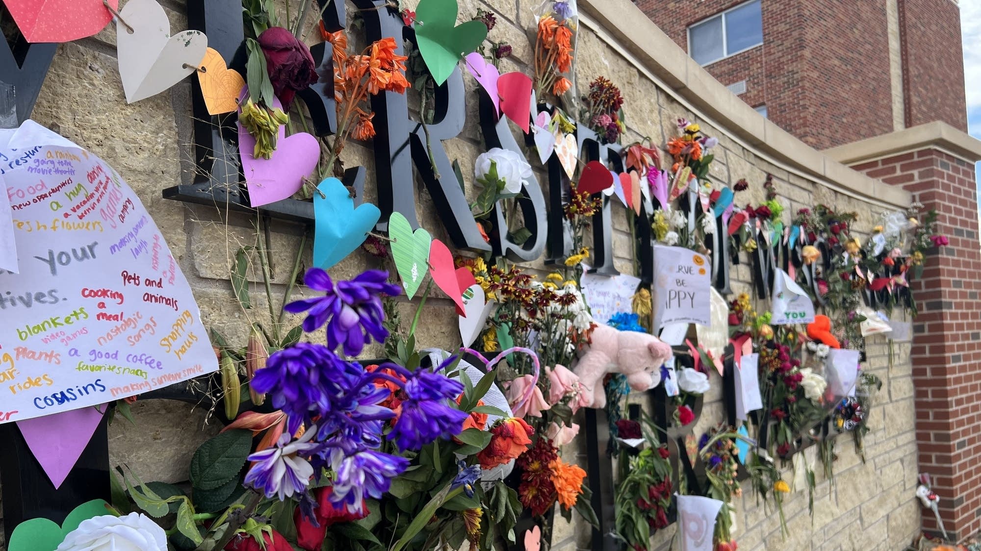 'Loss of words': UW-River Falls community mourns death of three students in a month - Vimarsana News