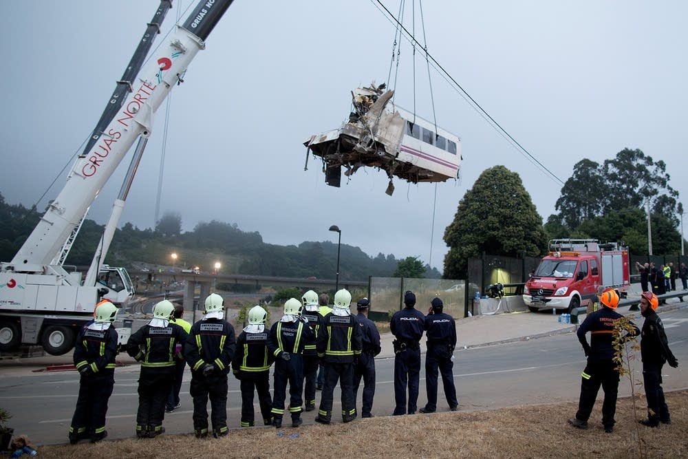 Train Crash Kills At Least 77 In Spain