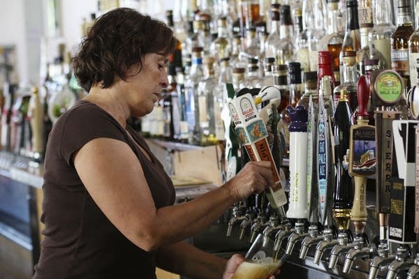 Gloves come off after insult about Wisconsin beer