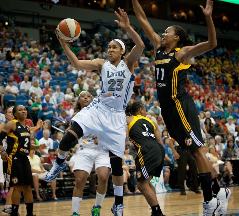 Minnesota Lynx v. Tulsa Shock