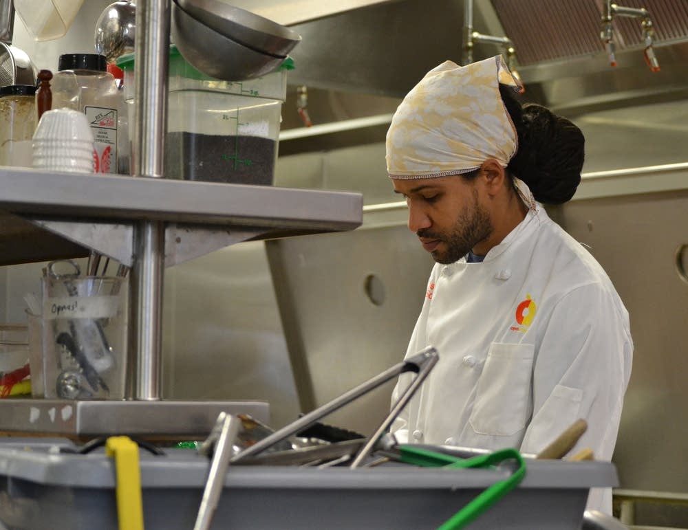 Head chef Asei Tendle