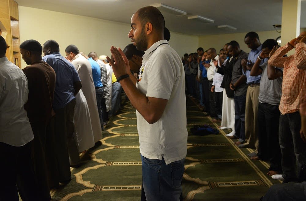 Mamdouh praying at Minnesota Da'Wah Institute