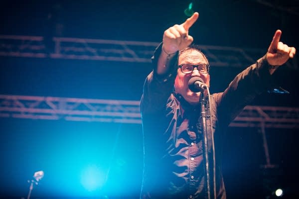 _DSC1360-holdsteady-RTG