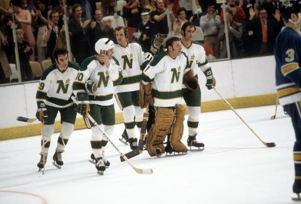 1972 Quarter Finals:  St. Louis Blues v Minnesota North Stars