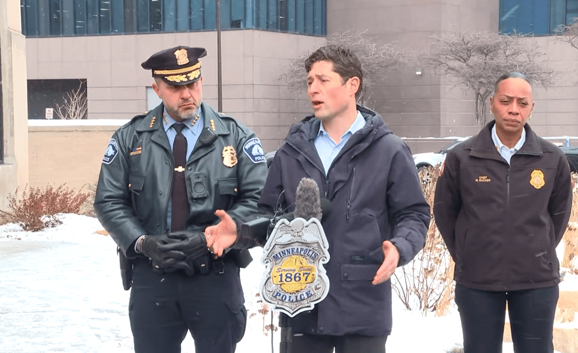 Minneapolis Police Department arrests protesters at downtown hotel