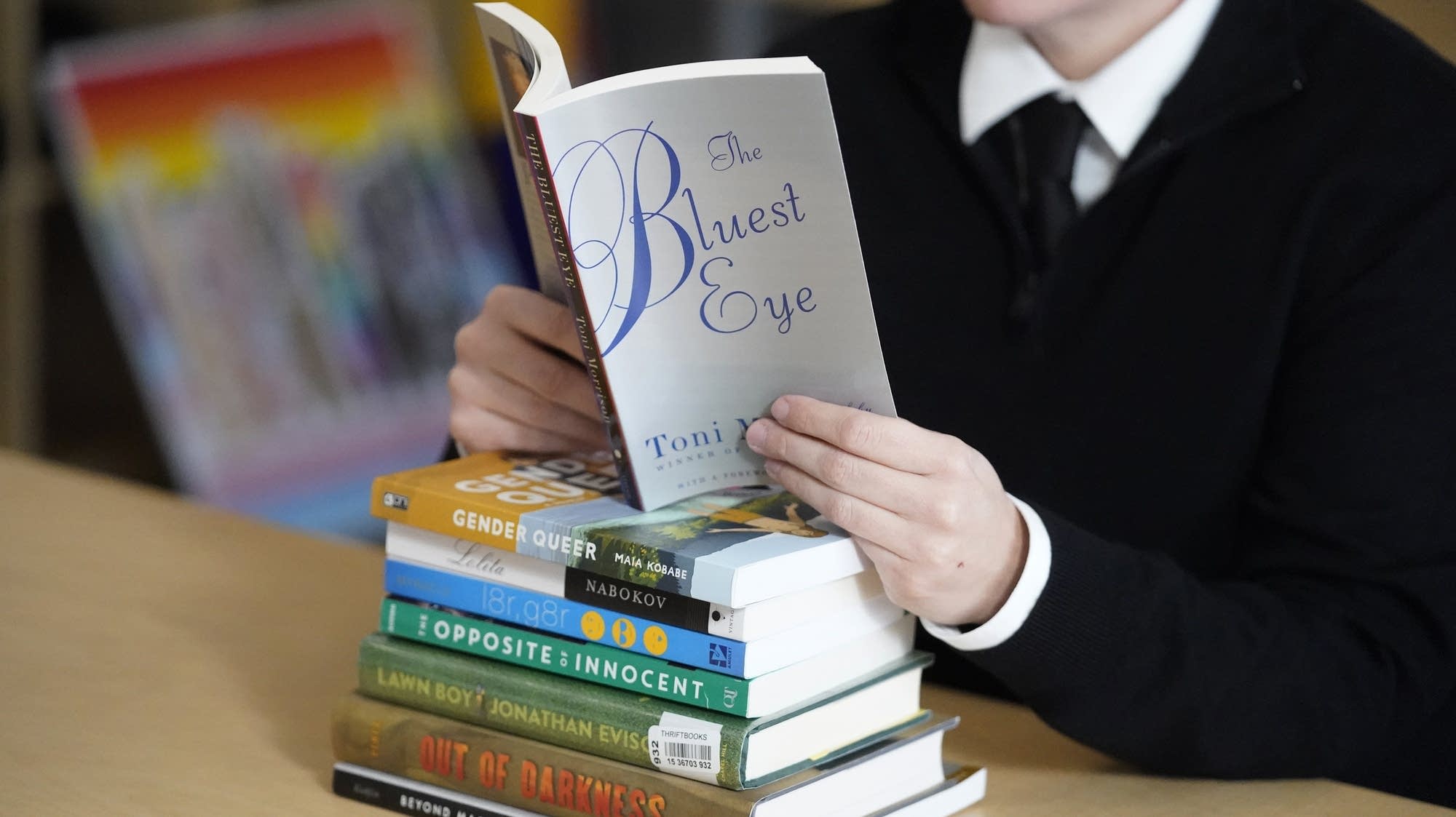 St. Francis school board gets pushback on controversial book buying plan