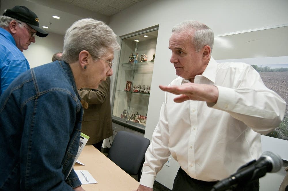 One-on-one discussion