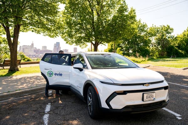 Hourcar and Evie nonprofit carshare to end operations after 20 years