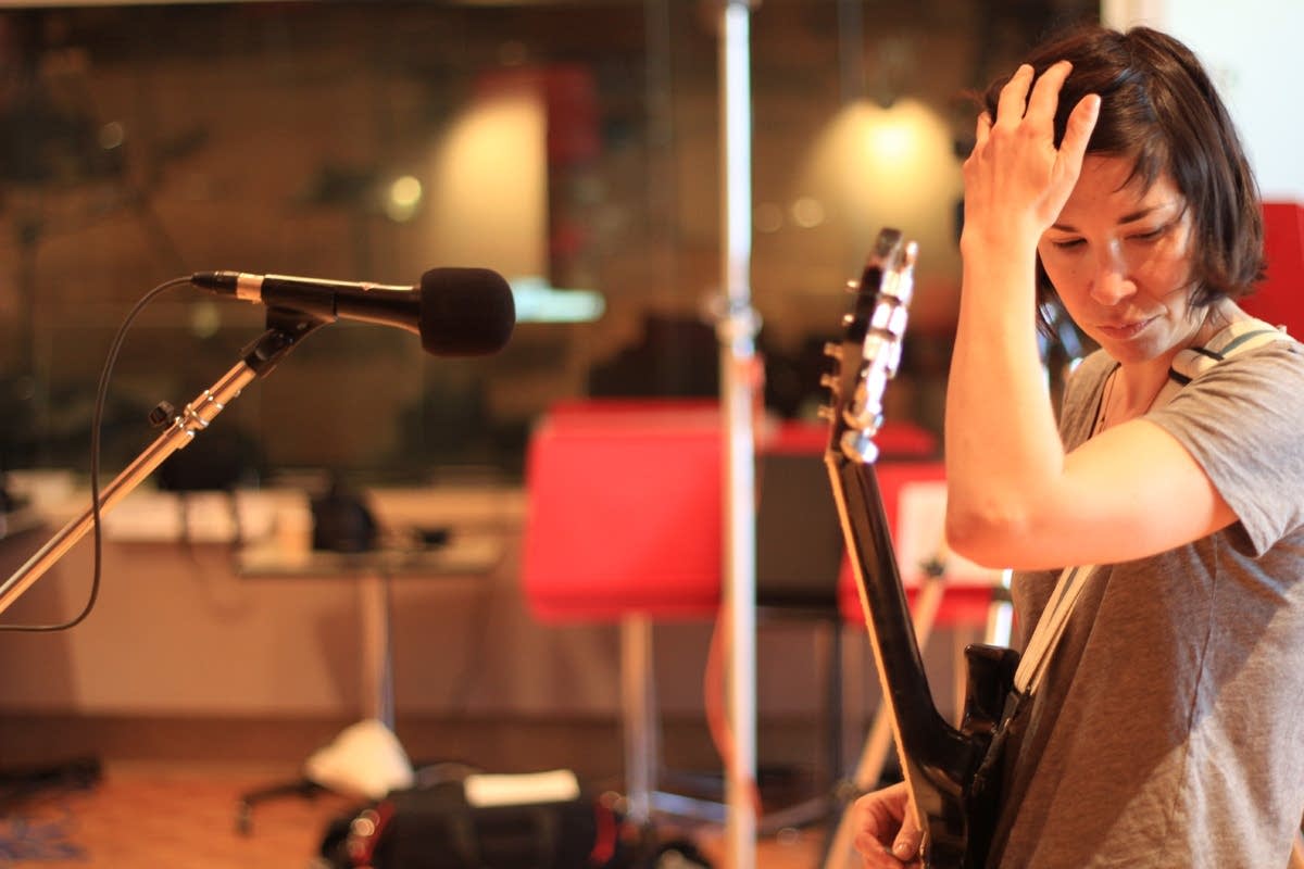 Slideshow: Wild Flag In-Studio