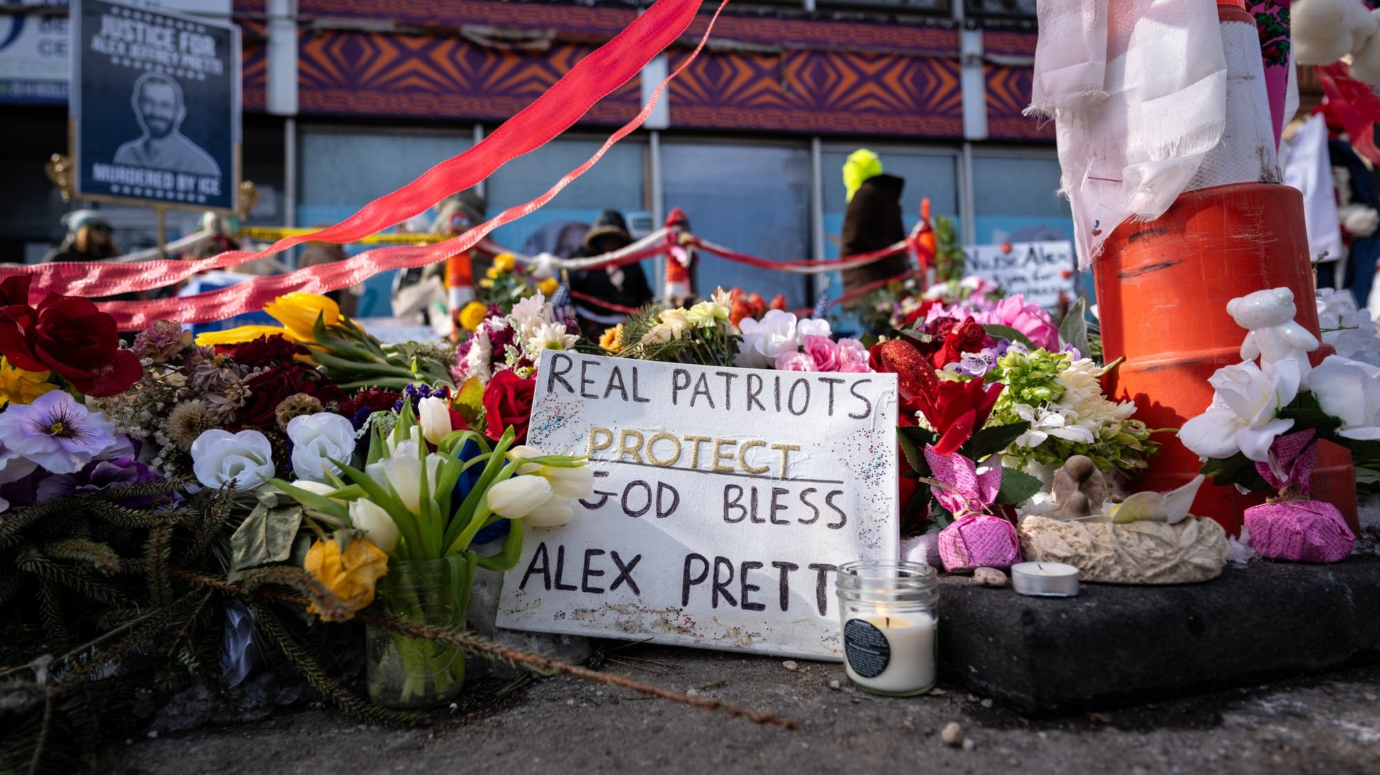 The neighborhood where federal agents killed Alex Pretti is slowly healing