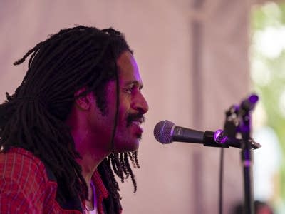 Nicky Diamonds performing on stage