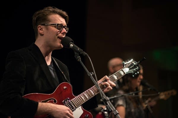 From the North Country to L.A. County: Bonding with Minnesotans at a Jeremy Messersmith show in California