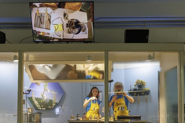 Ag-Hort-Bee: Honey & Bee Culture
