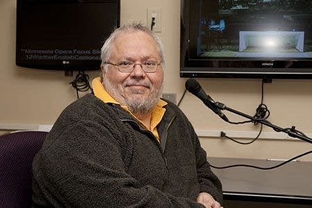 Presenting theater for the blind