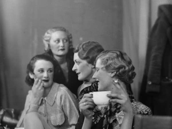 Coffee Break: Hot Tea