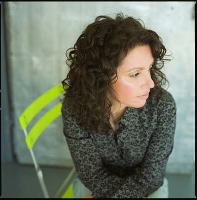 Lucy Kaplansky press photo