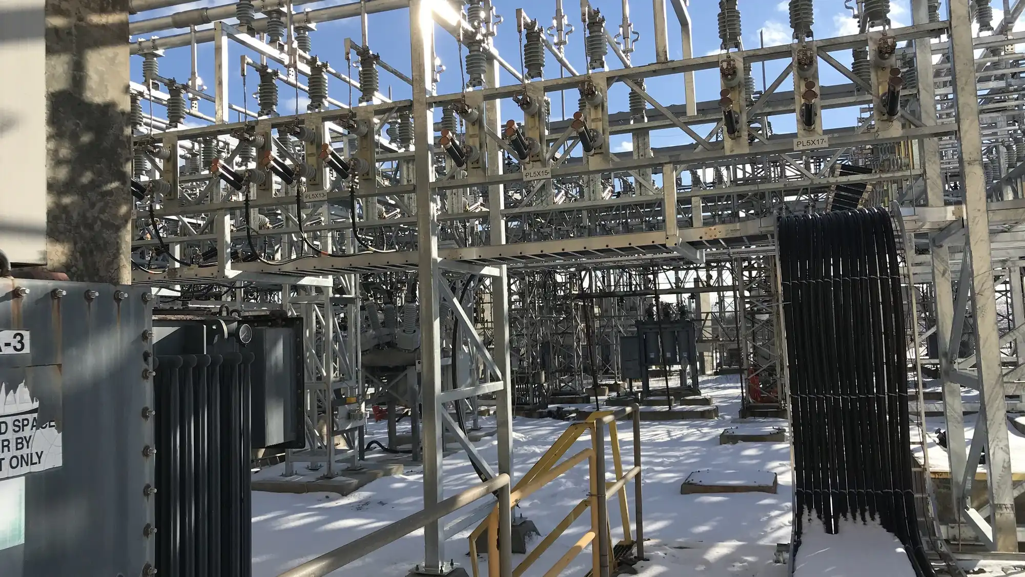 Crypto miners find cheap energy and wariness in New York - Marketplace