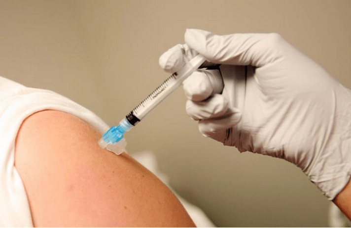 Allina Health makes flu shot for employees mandatory