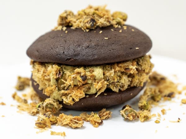 Dubai Whoopie Pie