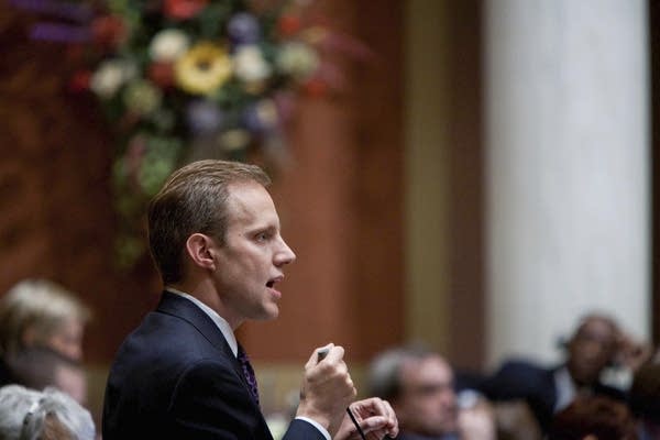 State Rep. Steve Simon, DFL-St. Louis Park, speaks during the 2012 legislative session. (MPR Photo/Jennifer Simonson)