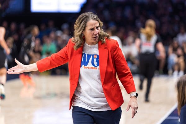 WNBA: Lynx v Tempo JUL 28