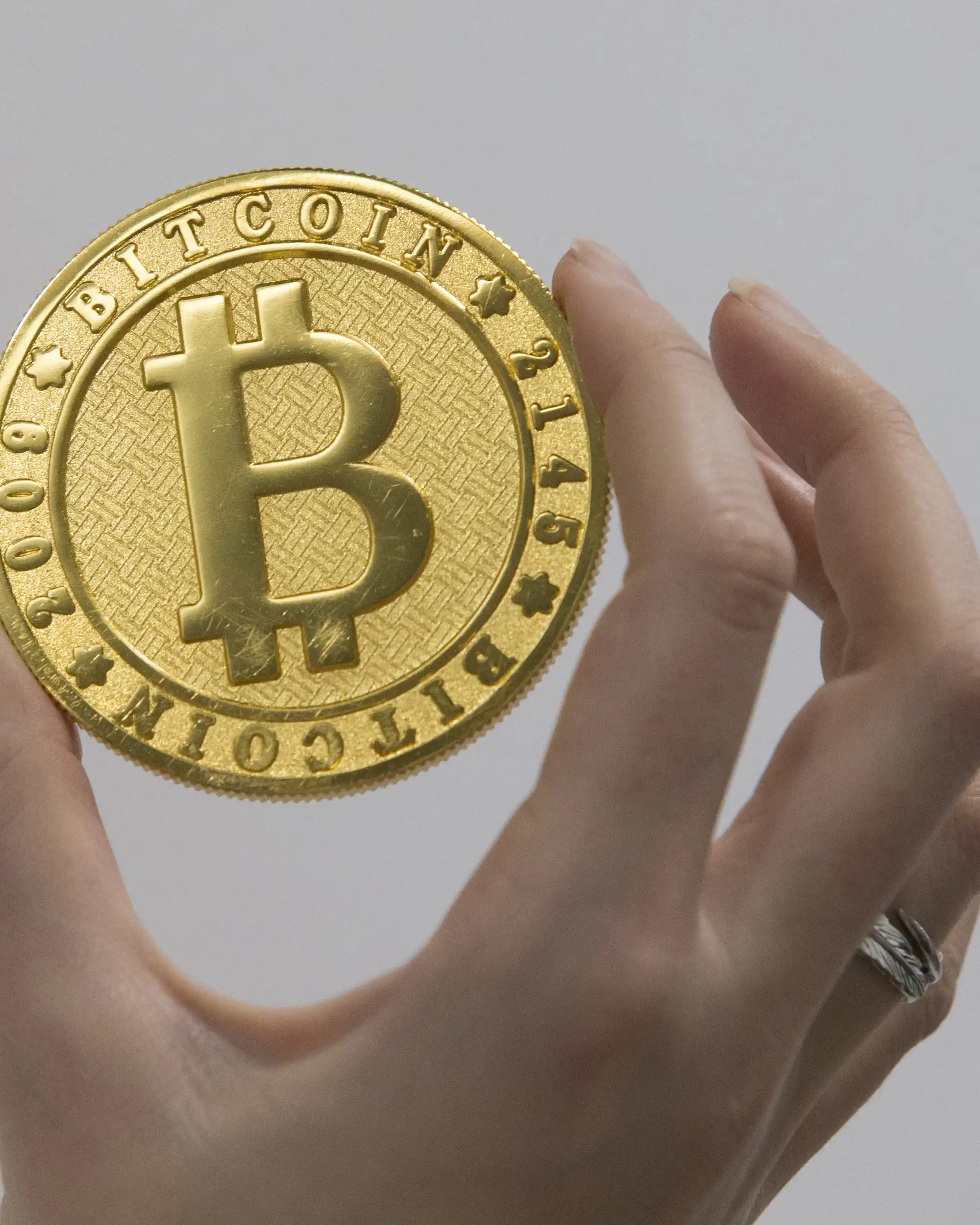 11 bitcoins (78) 사진