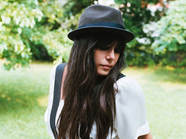 Singer / Songwriter Rachael Yamagata