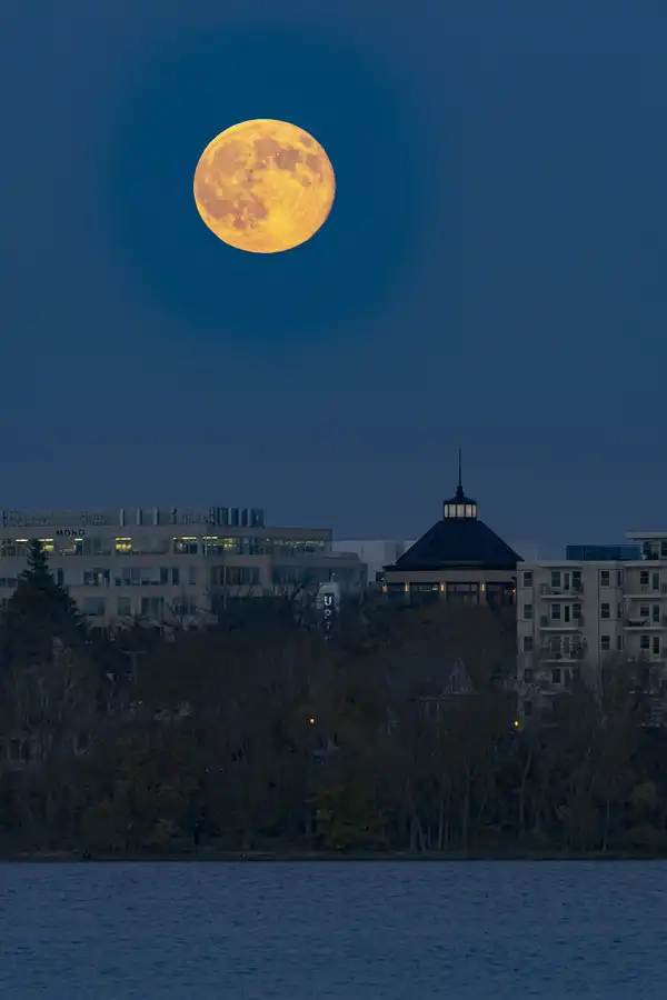 Photos: See the Beaver Moon, the brightest full supermoon of 2025