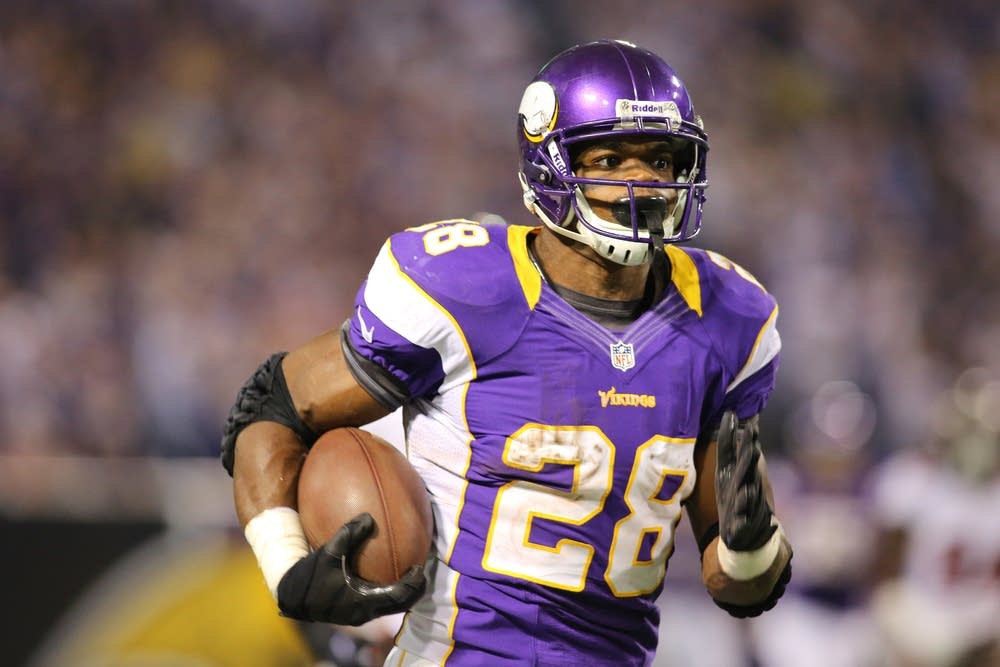 Tampa Bay Buccaneers v Minnesota Vikings