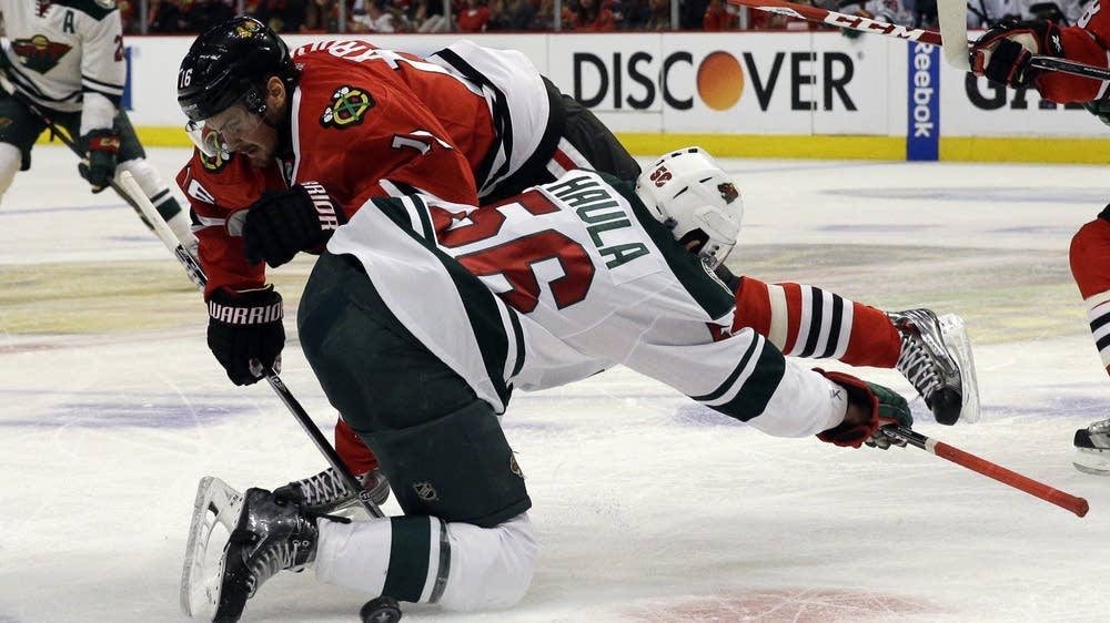 Wild Can t Stop Blackhawks Lose Game 5 MPR News